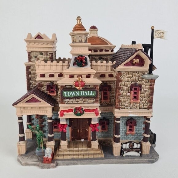 Lemax 55113 O"Well Town Hall Christmas Village Lighted Porcelain House - Picture 1 of 11